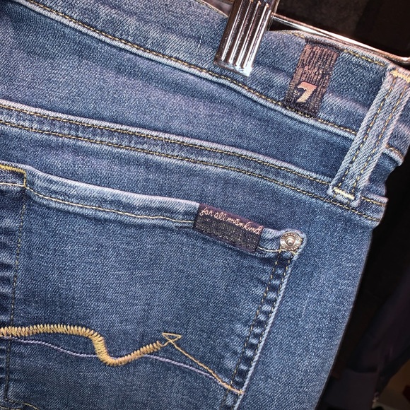 7 Josefina Jean - Picture 3 of 6